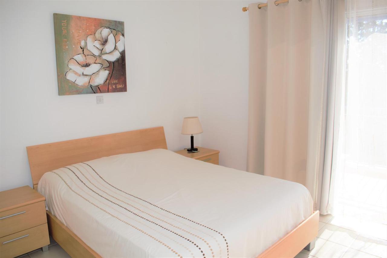 Townhouse In Paradise Gardens Paphos Ngoại thất bức ảnh