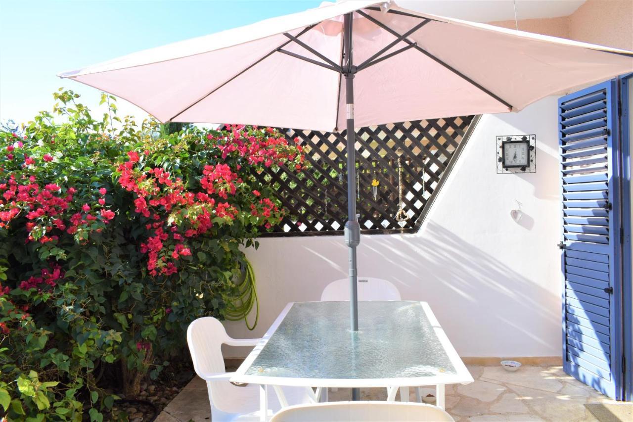 Townhouse In Paradise Gardens Paphos Ngoại thất bức ảnh